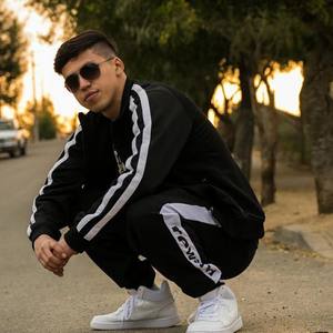 Efe Rivaz资料,Efe Rivaz最新歌曲,Efe RivazMV视频,Efe Rivaz音乐专辑,Efe Rivaz好听的歌