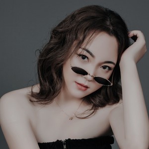 逸香资料,逸香最新歌曲,逸香MV视频,逸香音乐专辑,逸香好听的歌