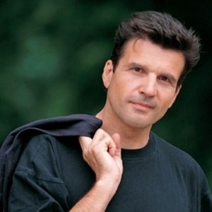 Wolfgang Holzmair资料,Wolfgang Holzmair最新歌曲,Wolfgang HolzmairMV视频,Wolfgang Holzmair音乐专辑,Wolfgang Holzmair好听的歌