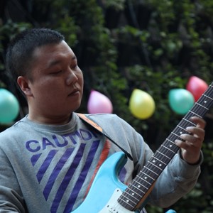 李涛资料,李涛最新歌曲,李涛MV视频,李涛音乐专辑,李涛好听的歌