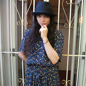 Leona Naess资料,Leona Naess最新歌曲,Leona NaessMV视频,Leona Naess音乐专辑,Leona Naess好听的歌