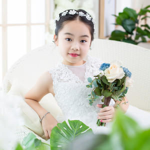 章嘉琪资料,章嘉琪最新歌曲,章嘉琪MV视频,章嘉琪音乐专辑,章嘉琪好听的歌