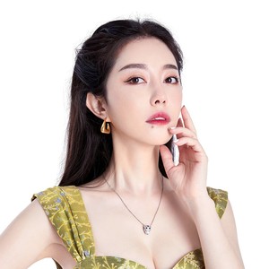 夏花-大师姐资料,夏花-大师姐最新歌曲,夏花-大师姐MV视频,夏花-大师姐音乐专辑,夏花-大师姐好听的歌