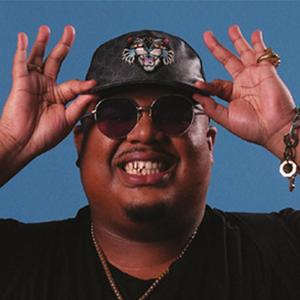 Naza资料,Naza最新歌曲,NazaMV视频,Naza音乐专辑,Naza好听的歌