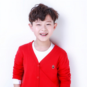 李梓辰资料,李梓辰最新歌曲,李梓辰MV视频,李梓辰音乐专辑,李梓辰好听的歌