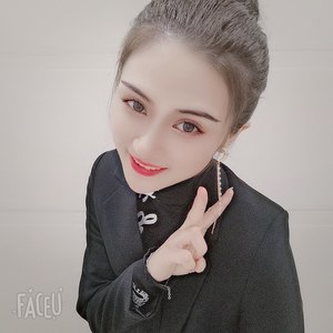 此情一直在心间