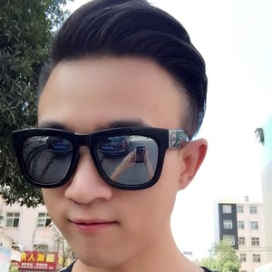 鲁宏伟资料,鲁宏伟最新歌曲,鲁宏伟MV视频,鲁宏伟音乐专辑,鲁宏伟好听的歌