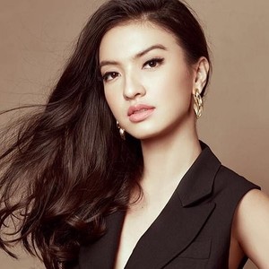 Raline Shah资料,Raline Shah最新歌曲,Raline ShahMV视频,Raline Shah音乐专辑,Raline Shah好听的歌