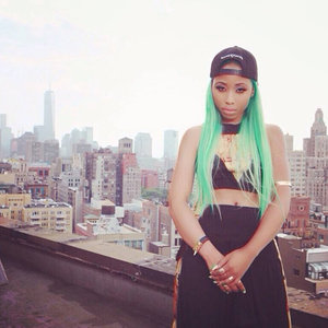 Liana Bank$资料,Liana Bank$最新歌曲,Liana Bank$MV视频,Liana Bank$音乐专辑,Liana Bank$好听的歌