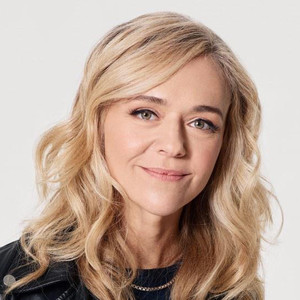 Rachel Bay Jones资料,Rachel Bay Jones最新歌曲,Rachel Bay JonesMV视频,Rachel Bay Jones音乐专辑,Rachel Bay Jones好听的歌