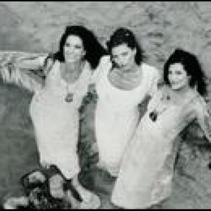 Walela资料,Walela最新歌曲,WalelaMV视频,Walela音乐专辑,Walela好听的歌