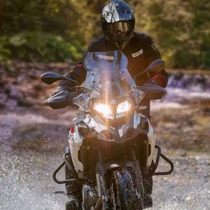 峰人简述资料,峰人简述最新歌曲,峰人简述MV视频,峰人简述音乐专辑,峰人简述好听的歌