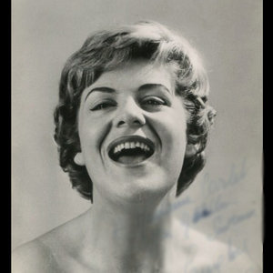 Simone Langlois资料,Simone Langlois最新歌曲,Simone LangloisMV视频,Simone Langlois音乐专辑,Simone Langlois好听的歌