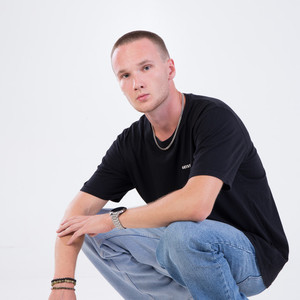 Geso资料,Geso最新歌曲,GesoMV视频,Geso音乐专辑,Geso好听的歌