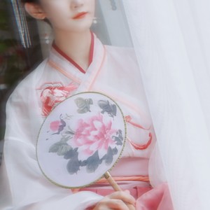 途歌千里资料,途歌千里最新歌曲,途歌千里MV视频,途歌千里音乐专辑,途歌千里好听的歌