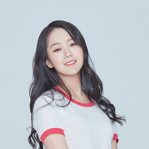 张馨月资料,张馨月最新歌曲,张馨月MV视频,张馨月音乐专辑,张馨月好听的歌