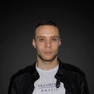 Tom Crusher资料,Tom Crusher最新歌曲,Tom CrusherMV视频,Tom Crusher音乐专辑,Tom Crusher好听的歌