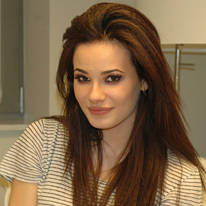 Natalia Szroeder资料,Natalia Szroeder最新歌曲,Natalia SzroederMV视频,Natalia Szroeder音乐专辑,Natalia Szroeder好听的歌