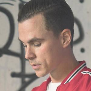 Otto Blücker资料,Otto Blücker最新歌曲,Otto BlückerMV视频,Otto Blücker音乐专辑,Otto Blücker好听的歌