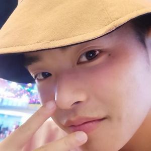 迷人的Henry资料,迷人的Henry最新歌曲,迷人的HenryMV视频,迷人的Henry音乐专辑,迷人的Henry好听的歌