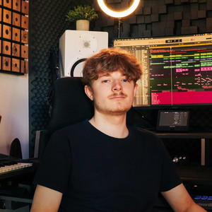 blaank资料,blaank最新歌曲,blaankMV视频,blaank音乐专辑,blaank好听的歌