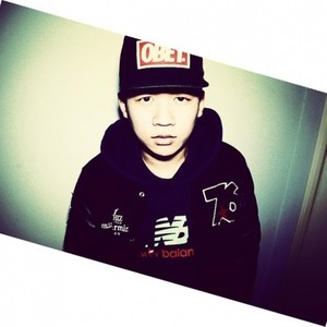 Young C资料,Young C最新歌曲,Young CMV视频,Young C音乐专辑,Young C好听的歌