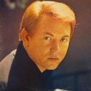 Bobby Russell资料,Bobby Russell最新歌曲,Bobby RussellMV视频,Bobby Russell音乐专辑,Bobby Russell好听的歌