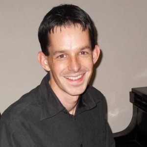 Iain Farrington资料,Iain Farrington最新歌曲,Iain FarringtonMV视频,Iain Farrington音乐专辑,Iain Farrington好听的歌