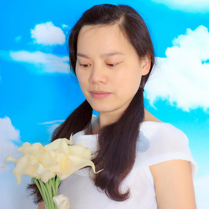 冯湘雯资料,冯湘雯最新歌曲,冯湘雯MV视频,冯湘雯音乐专辑,冯湘雯好听的歌