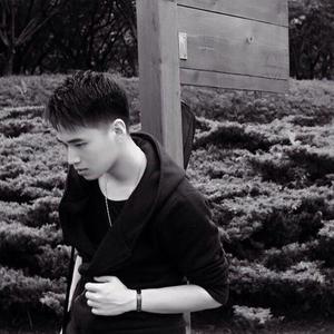 青岚资料,青岚最新歌曲,青岚MV视频,青岚音乐专辑,青岚好听的歌