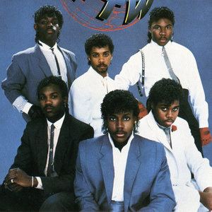 Can He Do It (Like This, Can He Do It Like That)