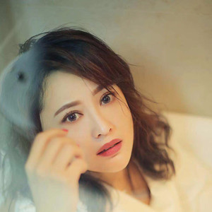 灵儿资料,灵儿最新歌曲,灵儿MV视频,灵儿音乐专辑,灵儿好听的歌