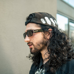 Blind Mic资料,Blind Mic最新歌曲,Blind MicMV视频,Blind Mic音乐专辑,Blind Mic好听的歌