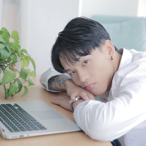 郑鹏程资料,郑鹏程最新歌曲,郑鹏程MV视频,郑鹏程音乐专辑,郑鹏程好听的歌