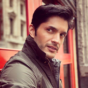 Daniel Elbittar资料,Daniel Elbittar最新歌曲,Daniel ElbittarMV视频,Daniel Elbittar音乐专辑,Daniel Elbittar好听的歌