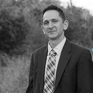 Ryan Gardner资料,Ryan Gardner最新歌曲,Ryan GardnerMV视频,Ryan Gardner音乐专辑,Ryan Gardner好听的歌