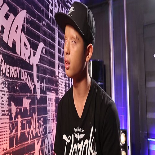 OZEEOOS ดาวน์โหลดและฟังเพลงฮิตจาก OZEEOOS