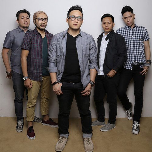 Kksk Karena Ku Sayang Kamu Mp3 Song Download 4 The Best Kksk Karena Ku Sayang Kamu Indonesian Song By Dygta On Gaana Com