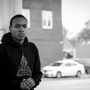 Sha'Carri(feat. Mechi Mirvana & E-MANN) (Explicit)