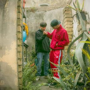 SPIN OFF (feat. USE) (Explicit)