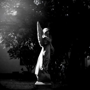 falta como una hora pa´ llegar, que hueva no?