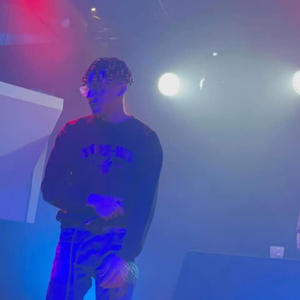 MY HEART BACK (feat. Flat2x) (Explicit)