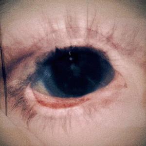 eyes (feat. zombiwebz) (Explicit)