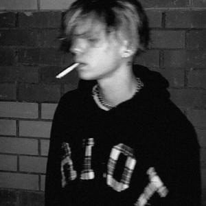 Tus males (Explicit)