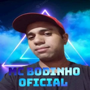 MC Bodinho - MT 1 Santinha 99 Safada DJ MR (Explicit)