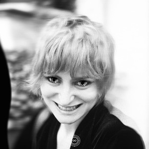 Left Hand Crane (Via App Remix)