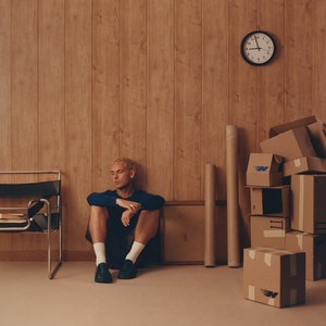 El que no sabe estar con nadie