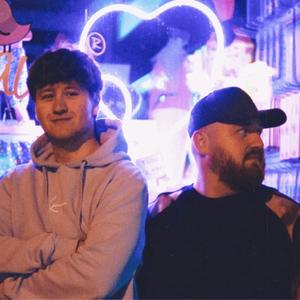 Retrocharme (feat. Finnastic)