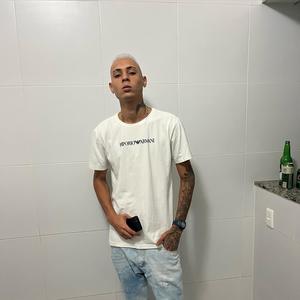 EU TO SOLTEIRO AVISA PRAS COLEGA