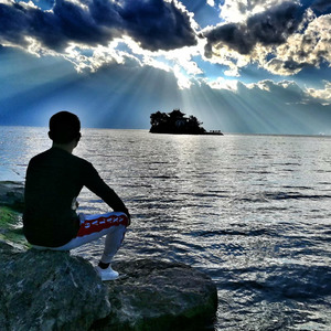 唵嘛呢叭吽 (伴奏)